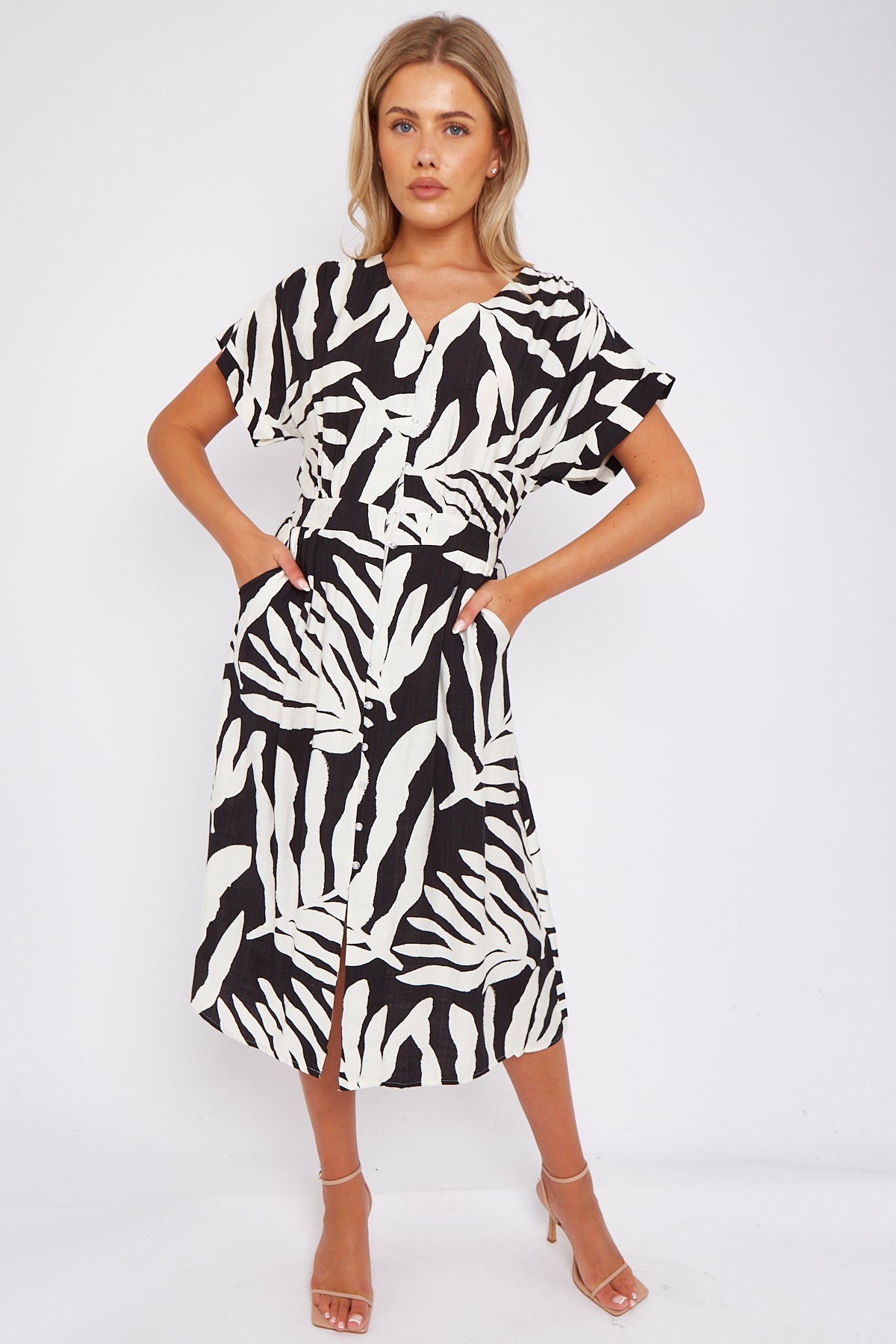 Black Leaf Print Short Sleeve V Neck Midi Dress