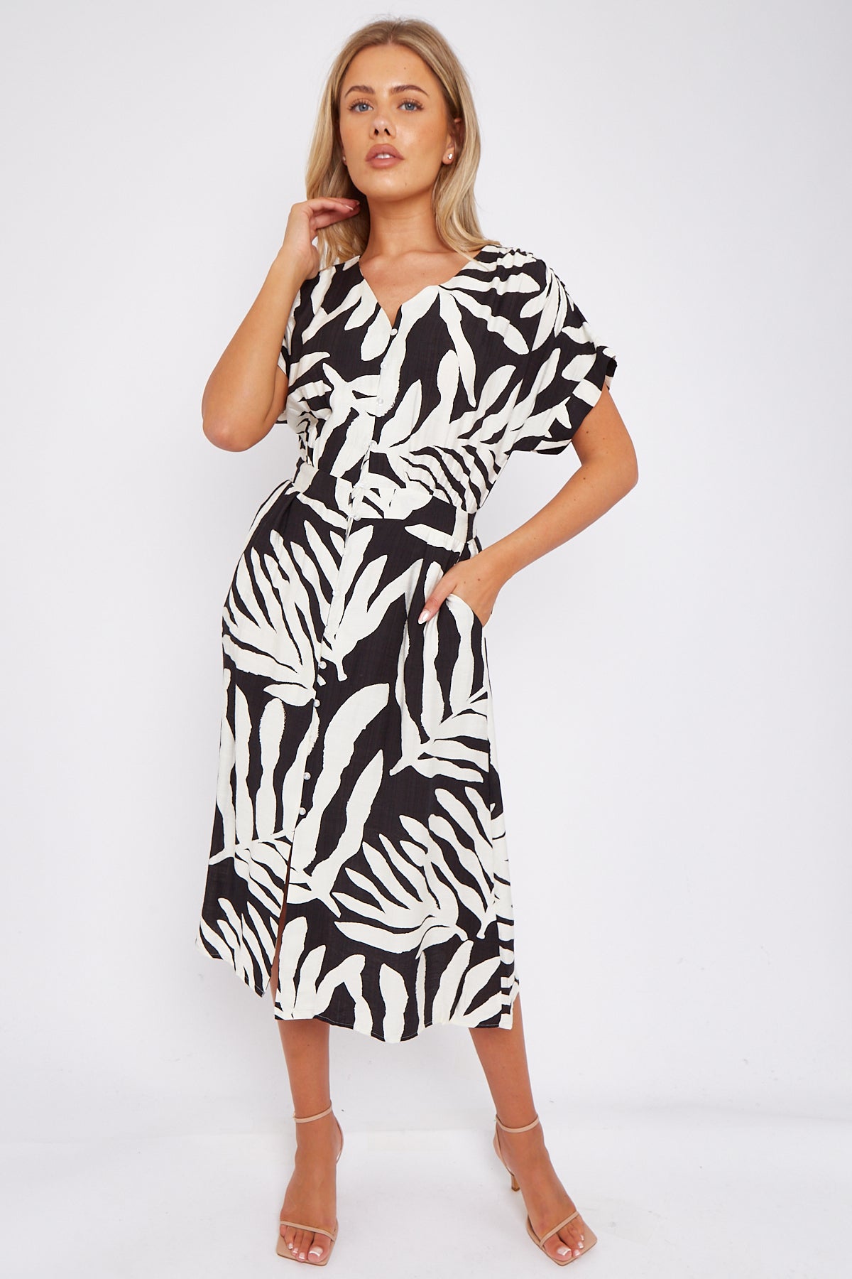 Black Leaf Print Short Sleeve V Neck Midi Dress